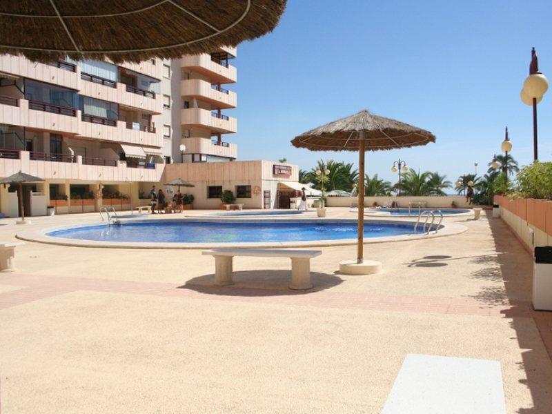 Apartamentos Zafiro Unitursa Calp Extérieur photo