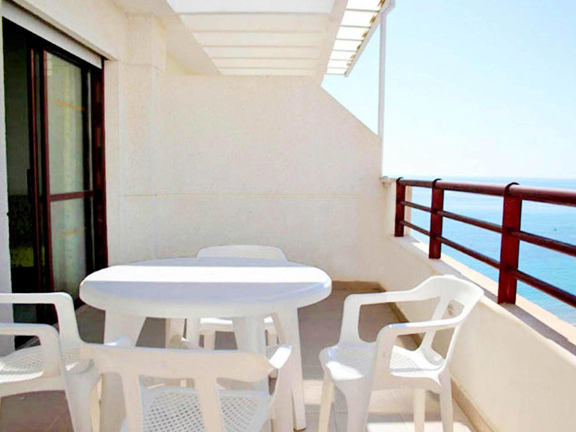 Apartamentos Zafiro Unitursa Calp Extérieur photo